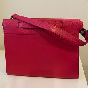 Min & Mon “Vali” Crossbody Hot Pink